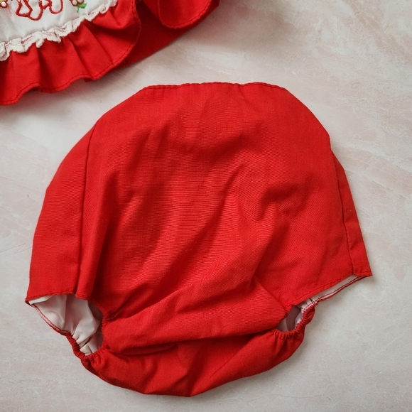 CRADLE TOGS x VINTAGE 80's red ruffle white lace trim diaper cover and kitty top - Picture 5 of 8